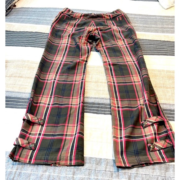 Tommy Hilfiger Plaid Wide Leg Pants With Bottom Snaps - Black and Pink - Picture 10 of 13
